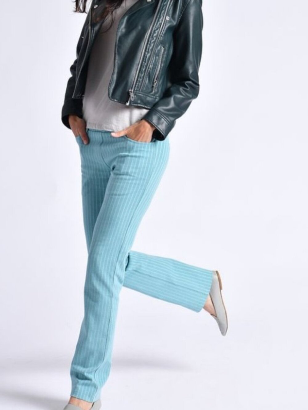 New Betabrand Teal Pinstripe Straight 7 Pocket Dress Pant Yoga Pants Small